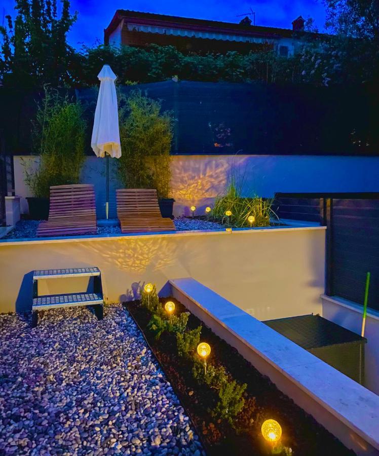 Colibri-Design&Beach Appartement Mit 40M2 Terrasse Und 2 Sups ペシュチャーナ・ウヴァラ エクステリア 写真